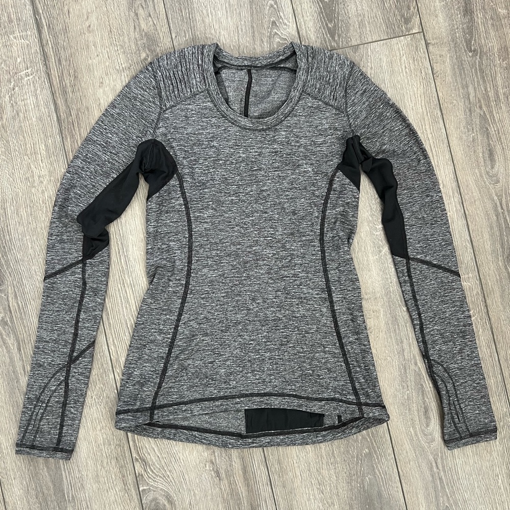 Lululemon Gray Long Sleeve Pullover Women's Top Size 6